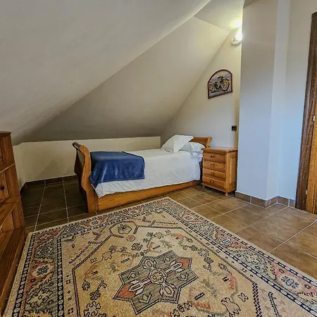 Tatil Evi Canal Quintueles